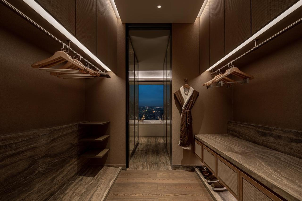 Hotel The Ritz-Carlton, Nanjing à Nankin Extérieur photo